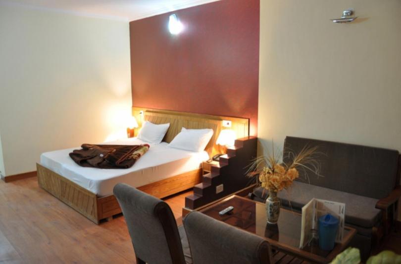 Ark Hotel Dalhousie Room photo